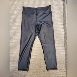 Metallic Zyia 7/8 length legging.